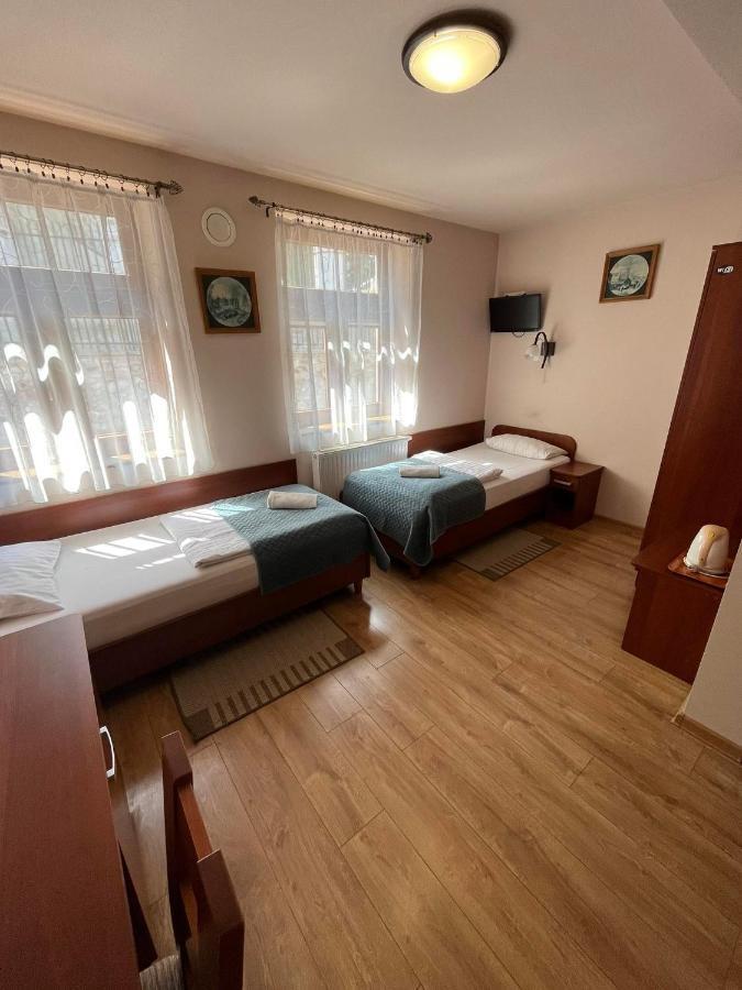 Kamienica Przy Bramie Opatow (Opatow) Exterior foto