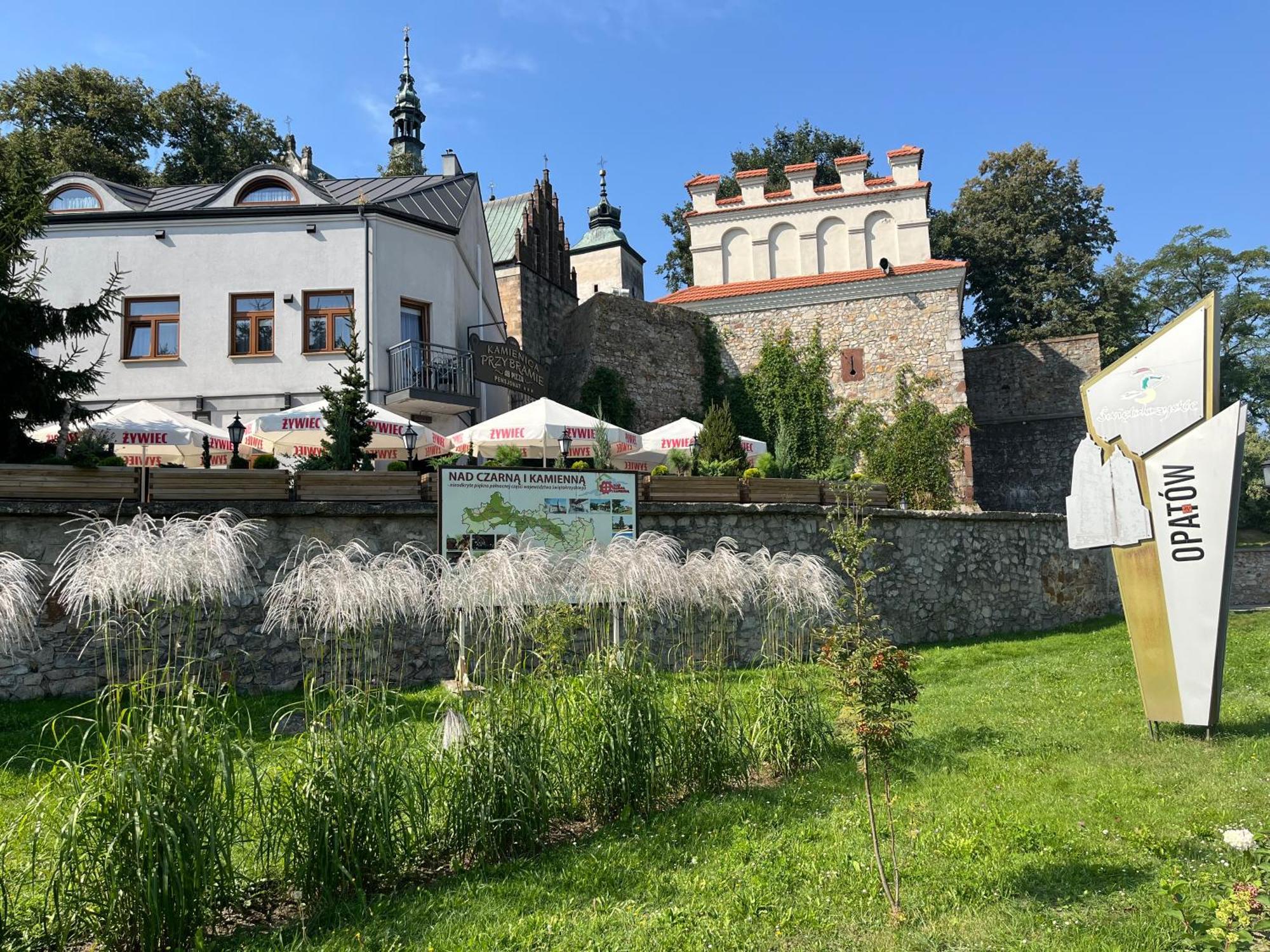 Kamienica Przy Bramie Opatow (Opatow) Exterior foto