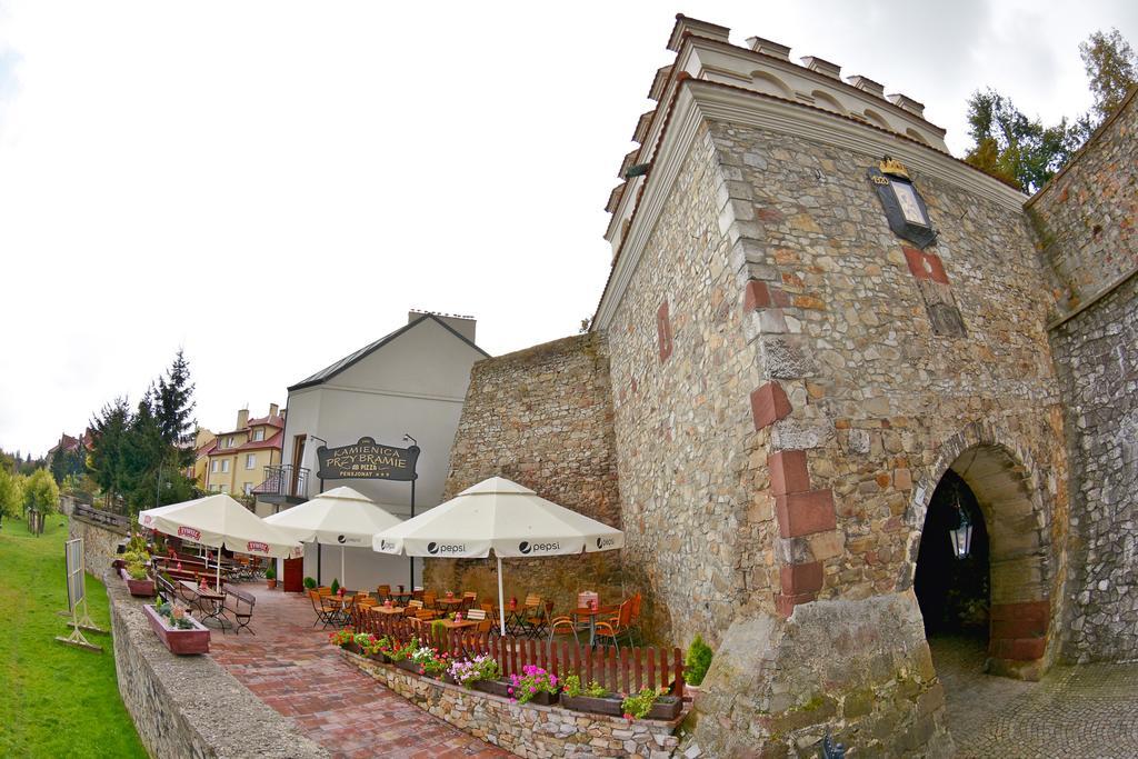 Kamienica Przy Bramie Opatow (Opatow) Exterior foto