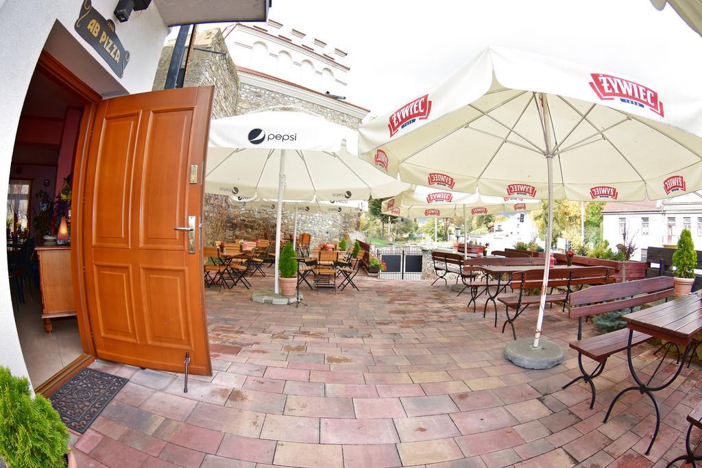 Kamienica Przy Bramie Opatow (Opatow) Exterior foto